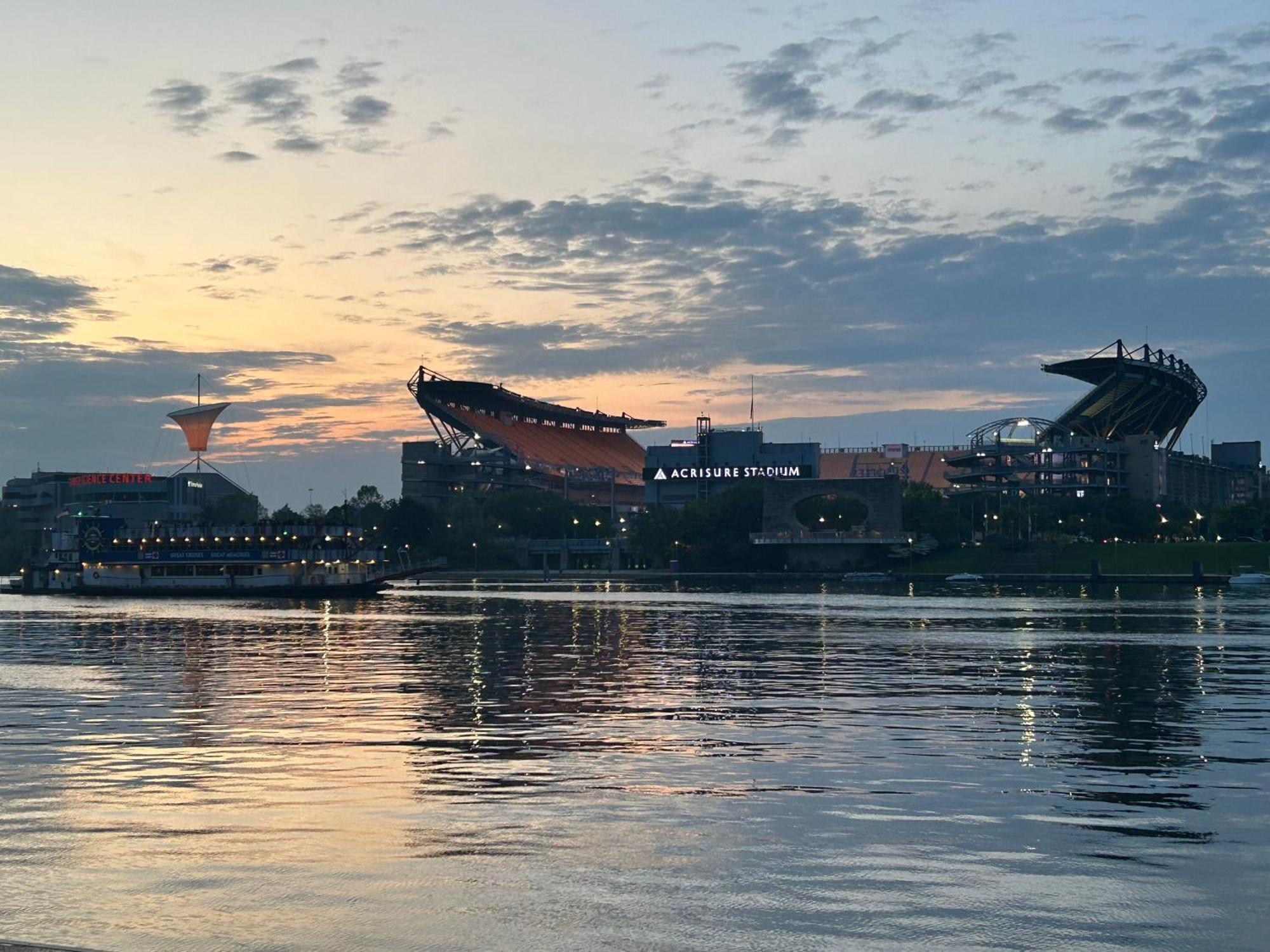 Sprawling Stadium Views Wonderful Location 24-7 Parking Gym Lounge 匹兹堡 外观 照片